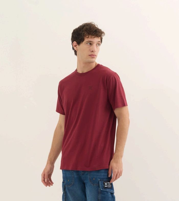 ESSENTIALS T-SHIRT BURDEOS